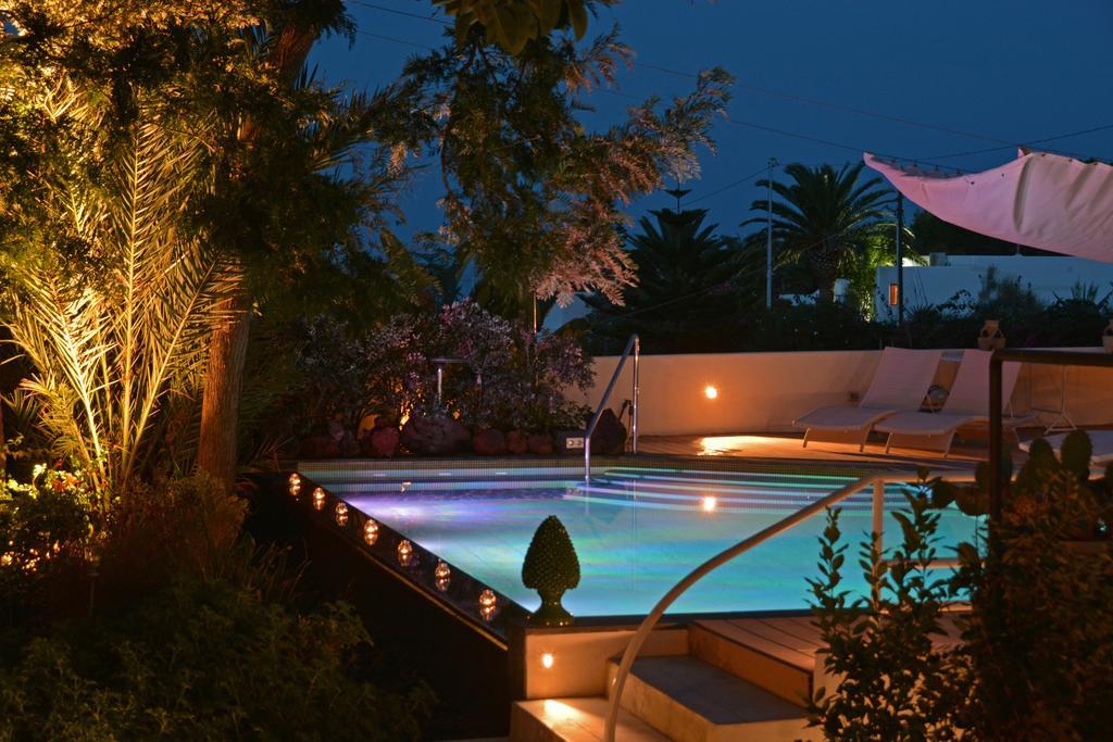 Il Gabbiano Relais In Stromboli Aparthotel ภายนอก รูปภาพ