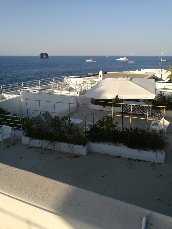 Il Gabbiano Relais In Stromboli Aparthotel ภายนอก รูปภาพ