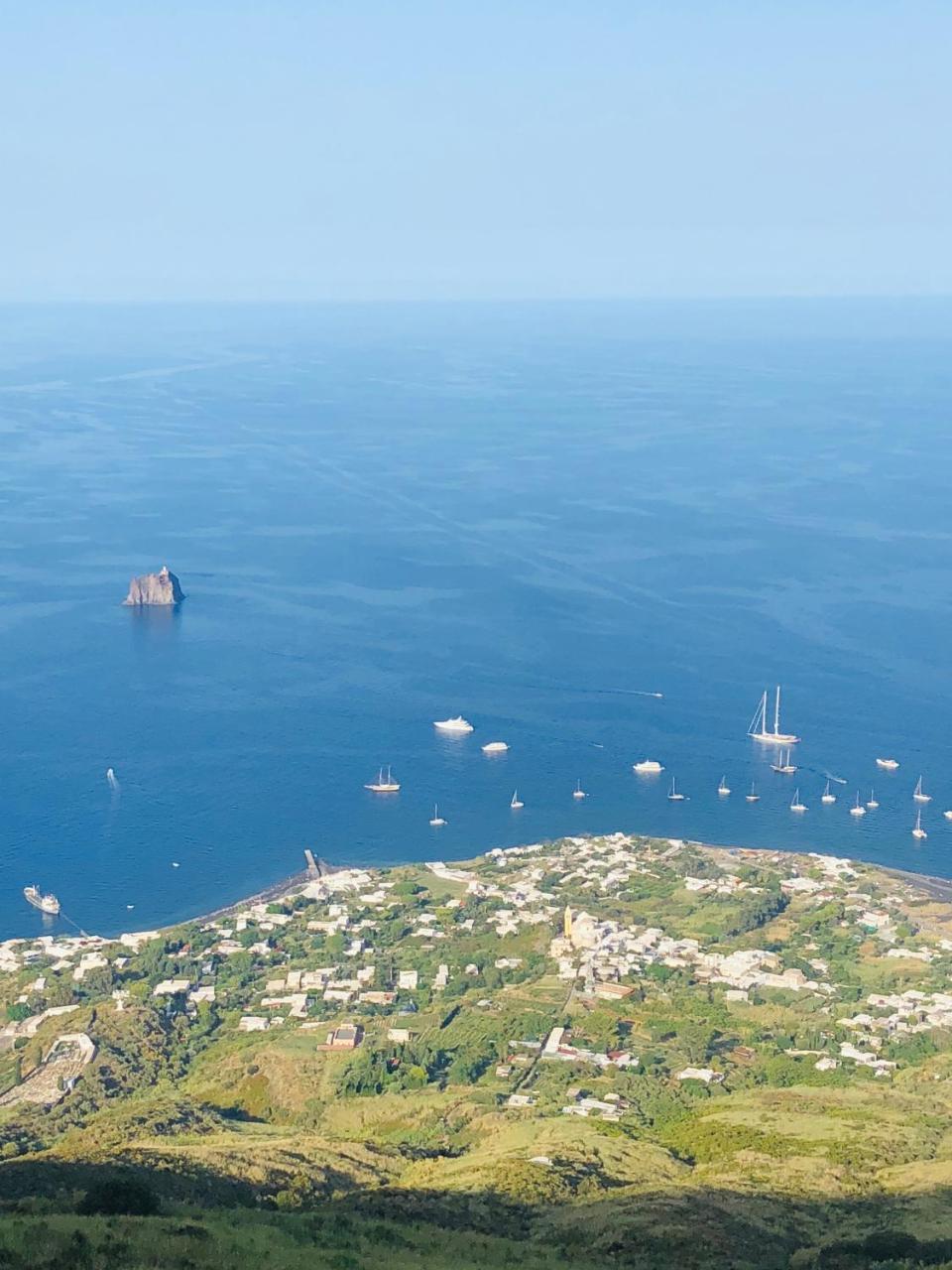 Il Gabbiano Relais In Stromboli Aparthotel ภายนอก รูปภาพ