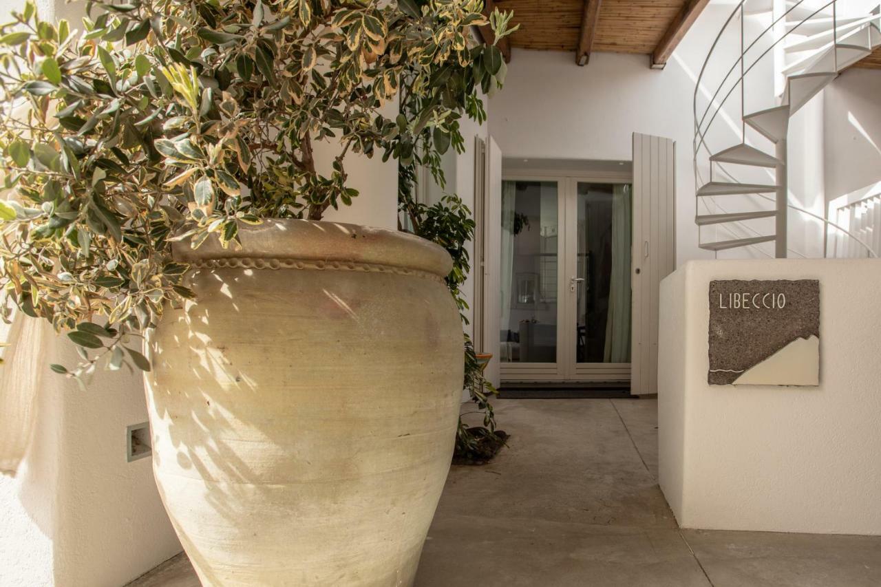 Il Gabbiano Relais In Stromboli Aparthotel ภายนอก รูปภาพ