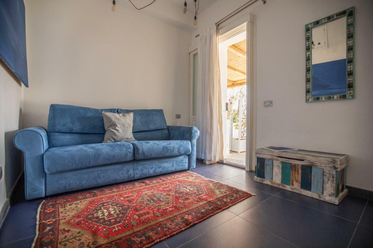 Il Gabbiano Relais In Stromboli Aparthotel ภายนอก รูปภาพ